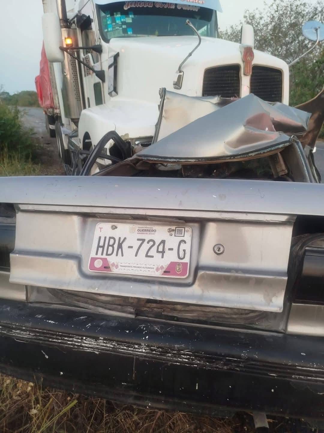 Tragedia en la carretera Emiliano Zapata – Villa Chablé deja cuatro fallecidos